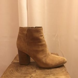 Nine West Boots in Tan, Real Suede